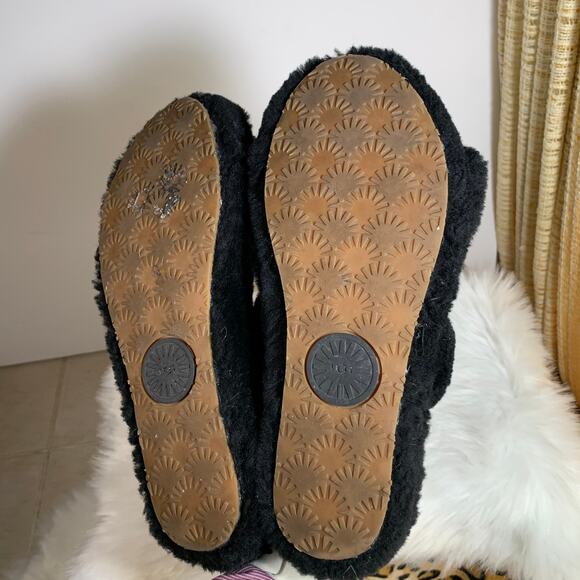 UGG Oh Yeah double strap flat sandals in black Size 9 - Picture 4 of 14